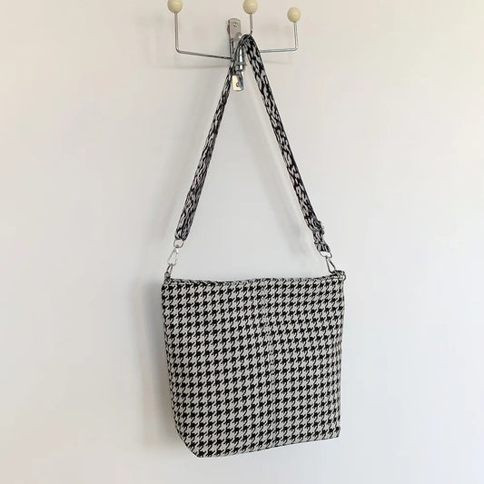 08984dbd-4a11-4aa2-bf97-114394fa9c32-Max