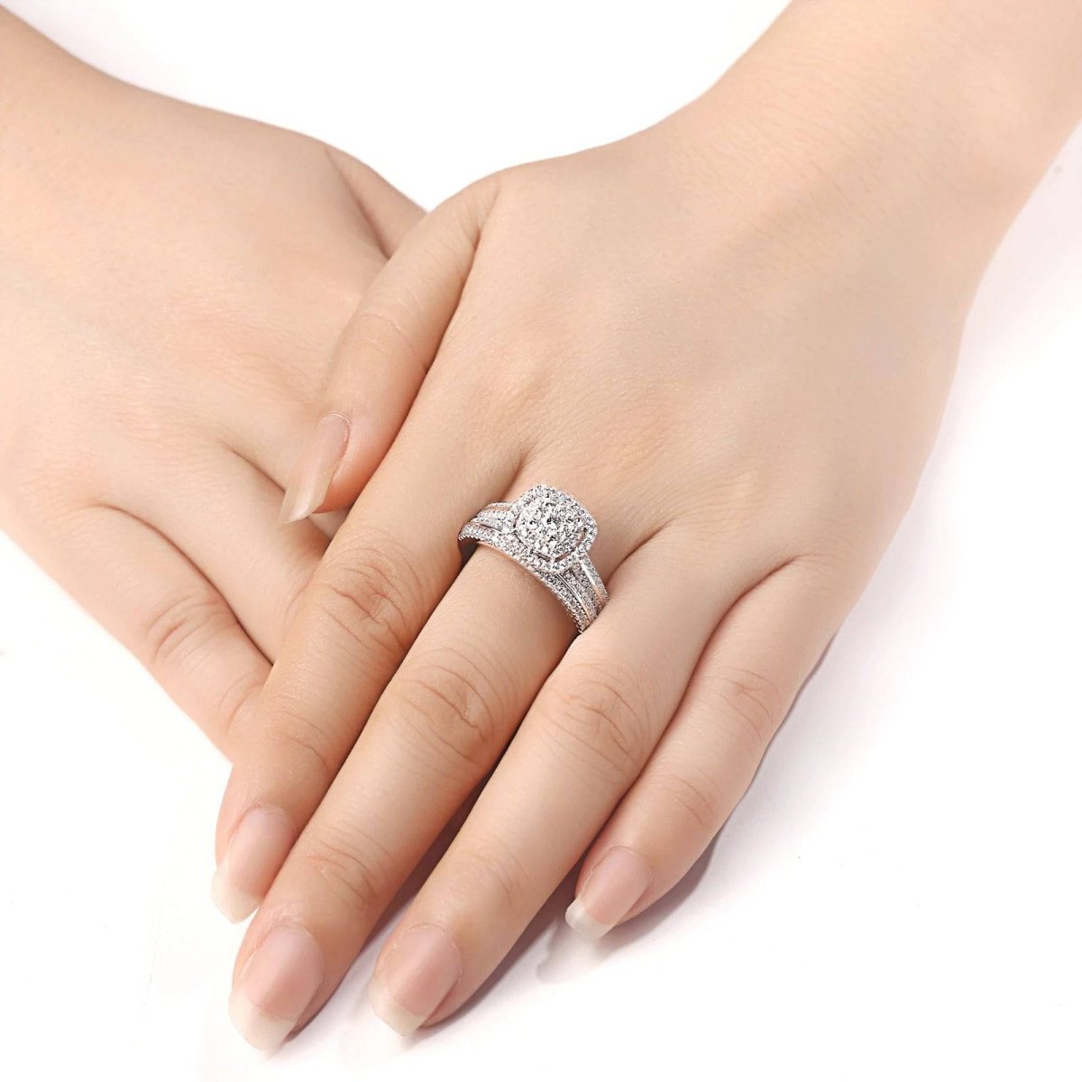 1.6 Ct Round Cut Conflict Free Simulated Diamond Sterling Silver Ring Set