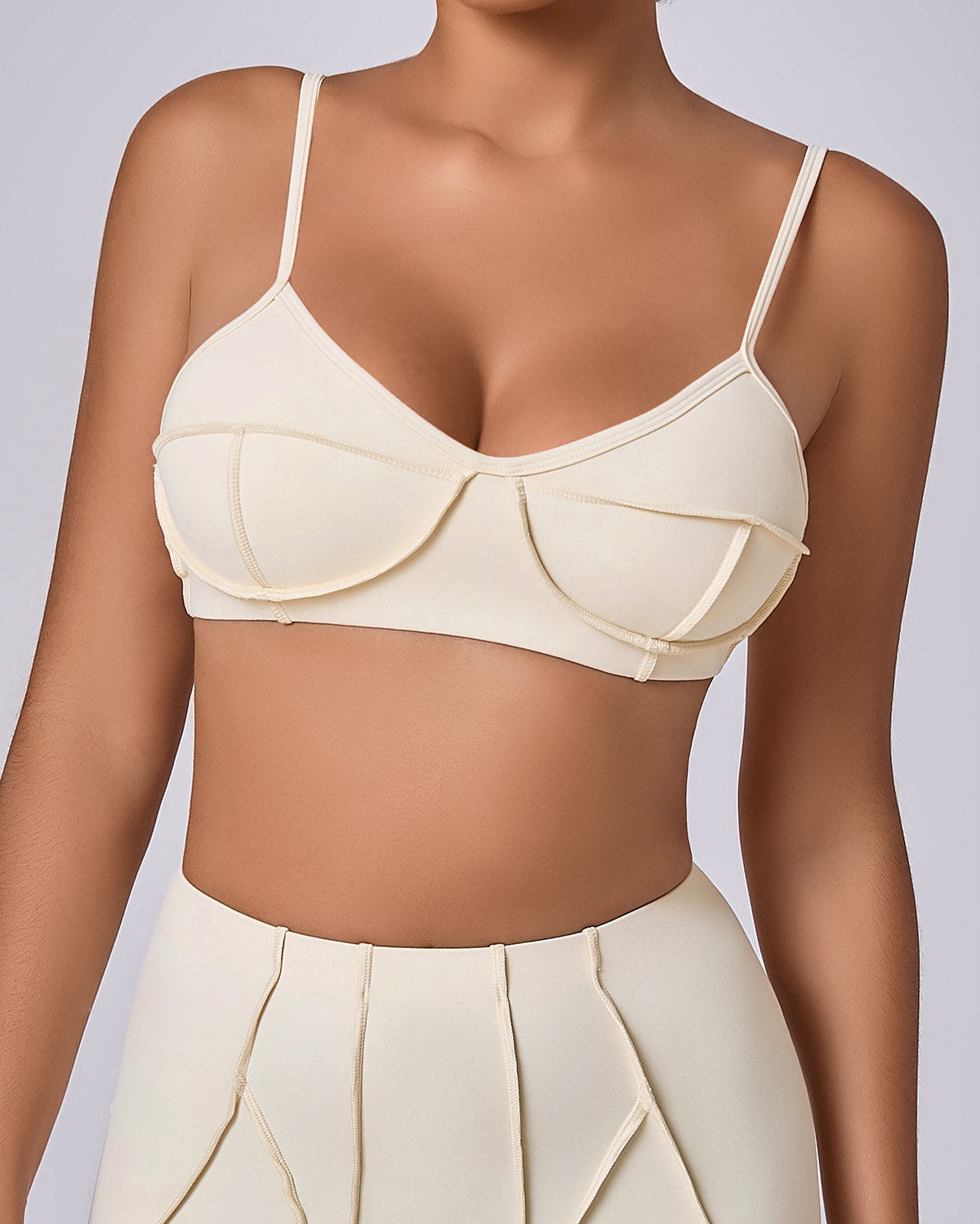 Kira Sports Bra - Beige