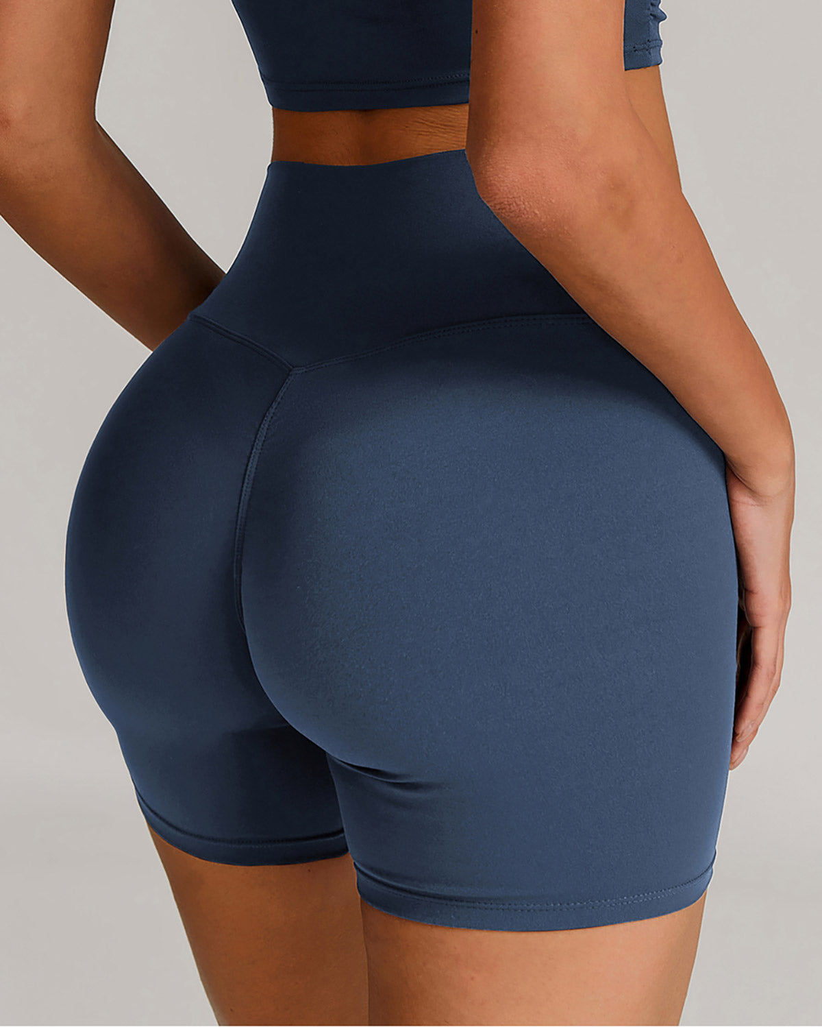 Lyra Scrunch Shorts - Navy