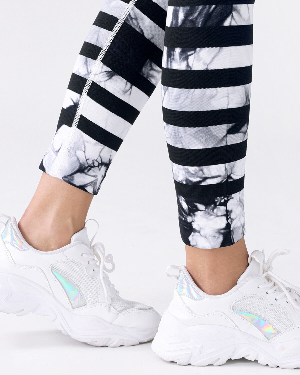 Mavis Seamless Scrunch Leggings - White