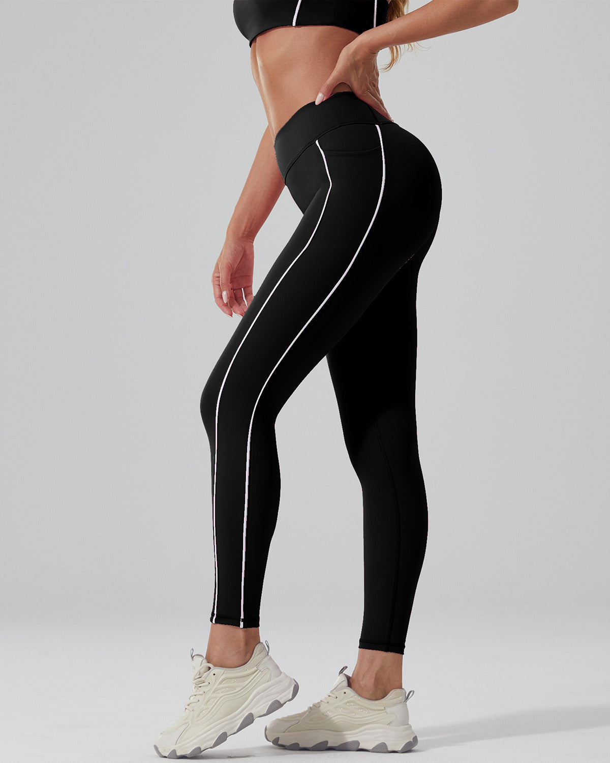 Pearl Seamless Leggings - Black