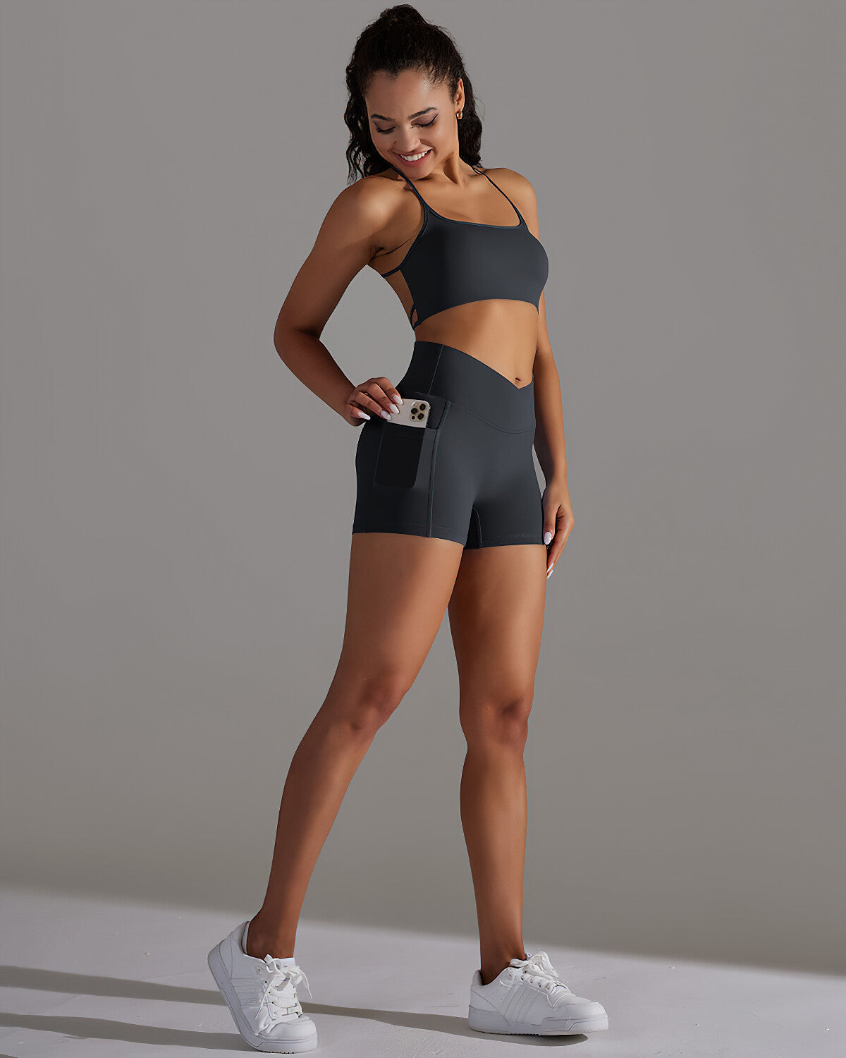 Selene Seamless Pocket Shorts - Black