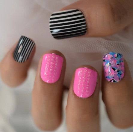 Press On Nails Pink Glossy Round Stripe Nail Kit