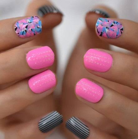 Press On Nails Pink Glossy Round Stripe Nail Kit