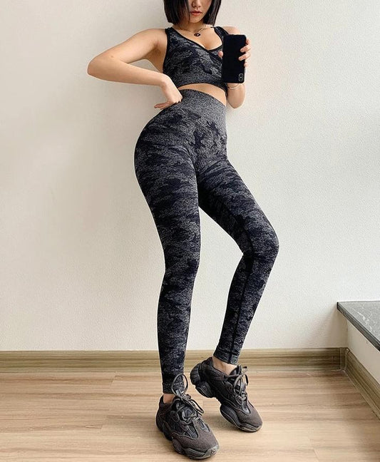 REACT Seamless CAMO Legging - Black