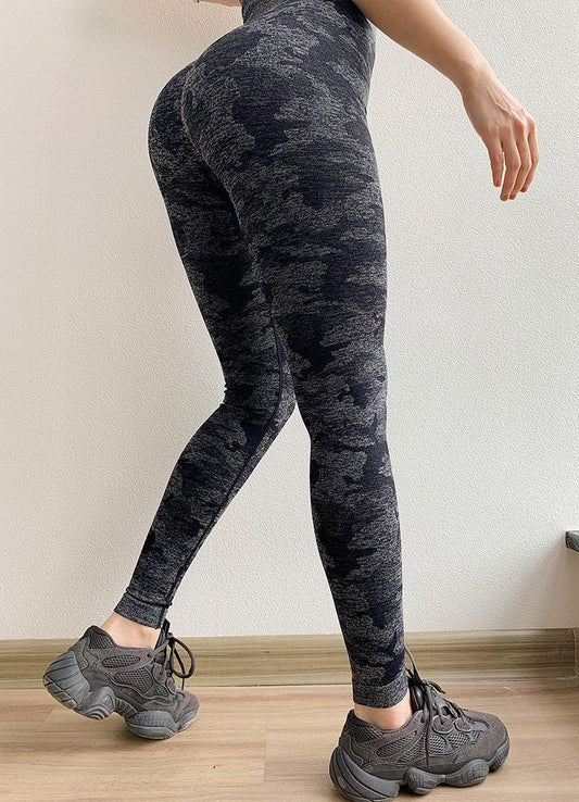 REACT Seamless CAMO Legging - Black
