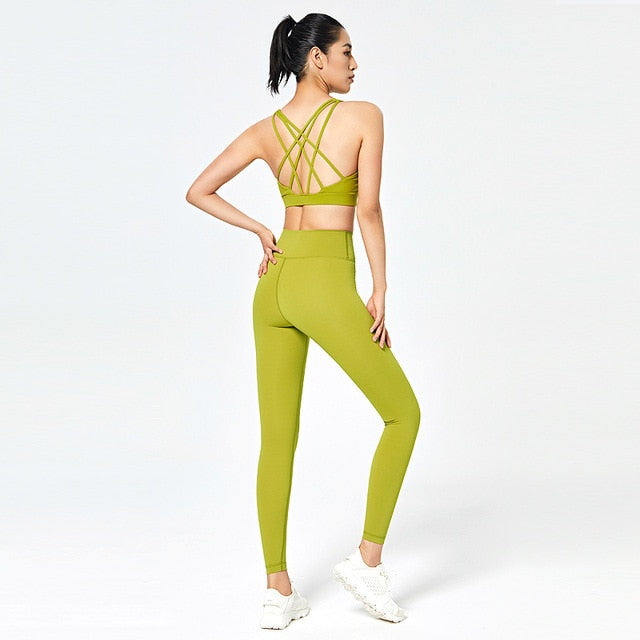 React Seamless LUXE Set - Yellow Green
