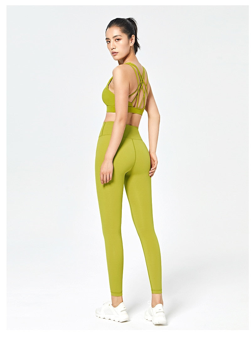 React Seamless LUXE Set - Yellow Green