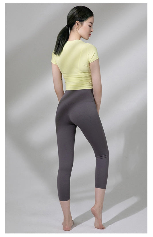 React LUXE Max Support 3/4 Legging - Dark Plum