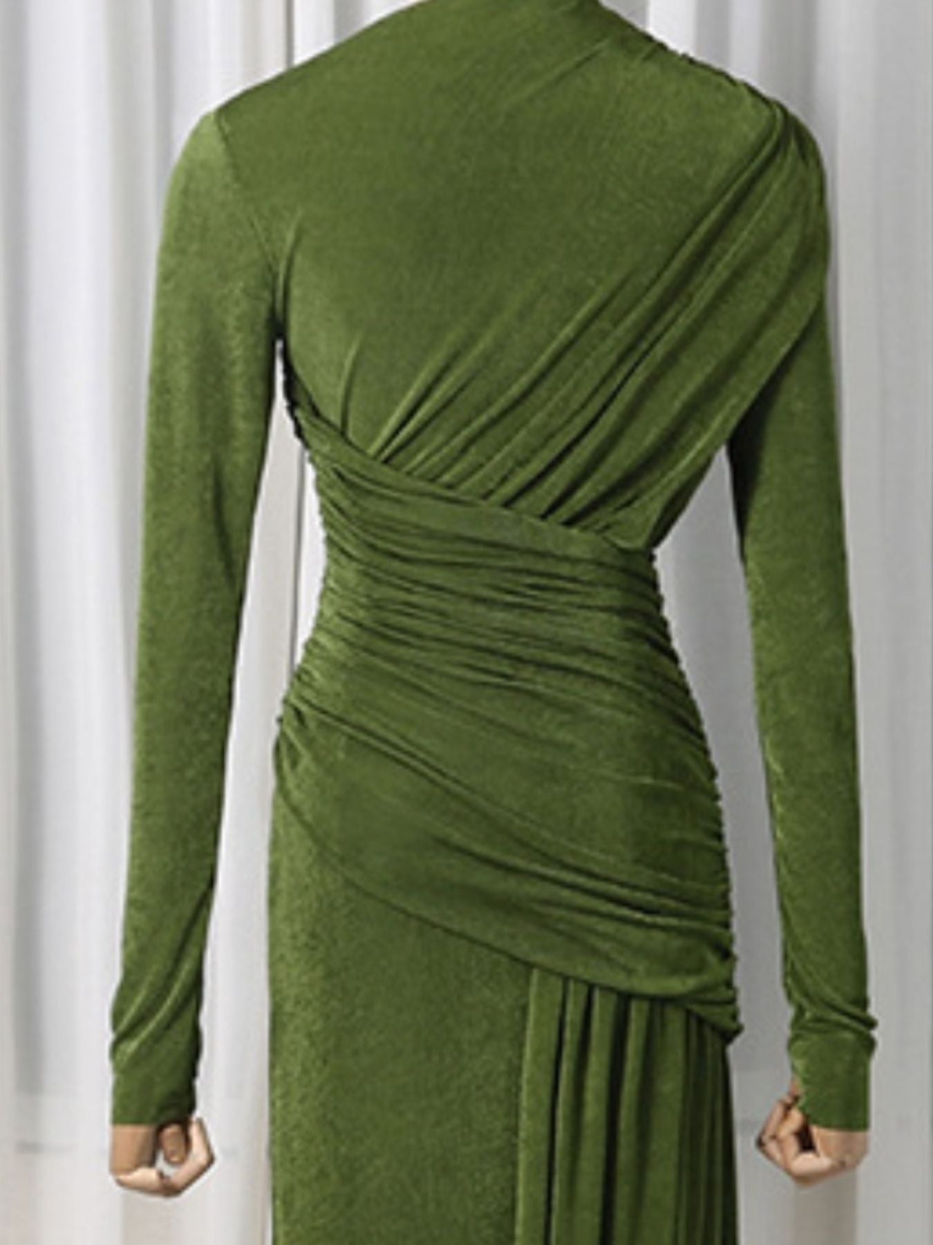 814f995b-c699-42ca-a998-1a079e5d0723-Max