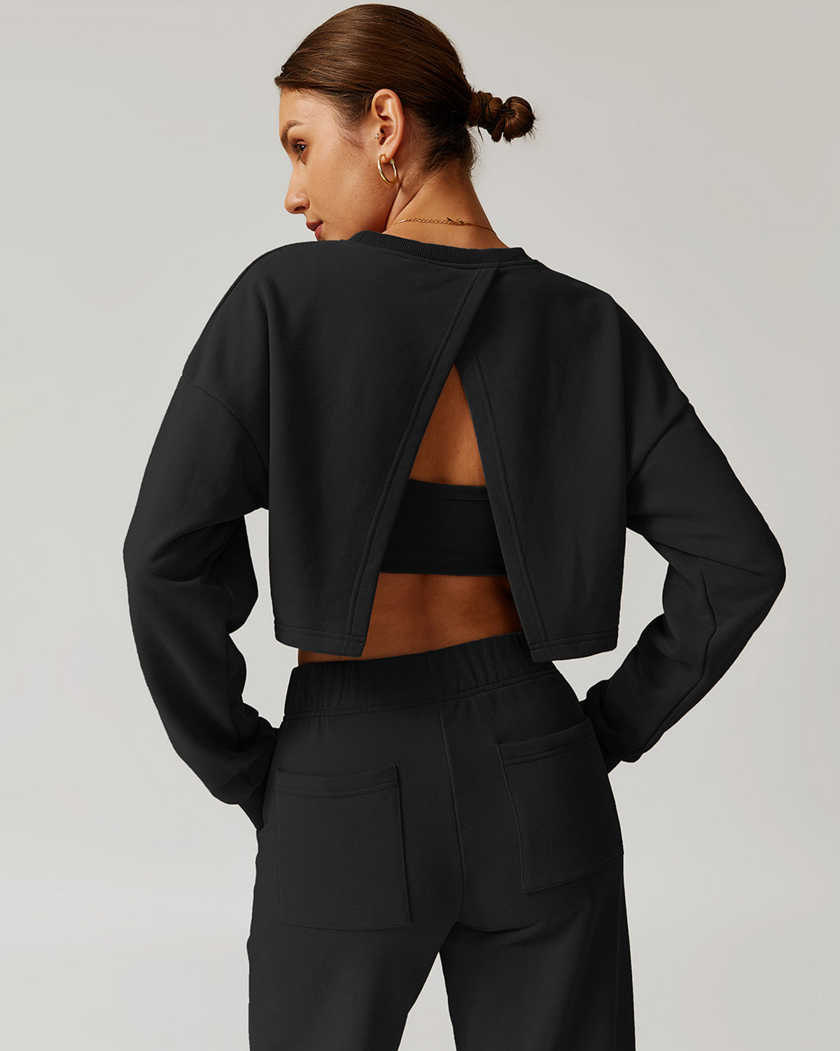 Brynn Crop Sweatshirt - Black