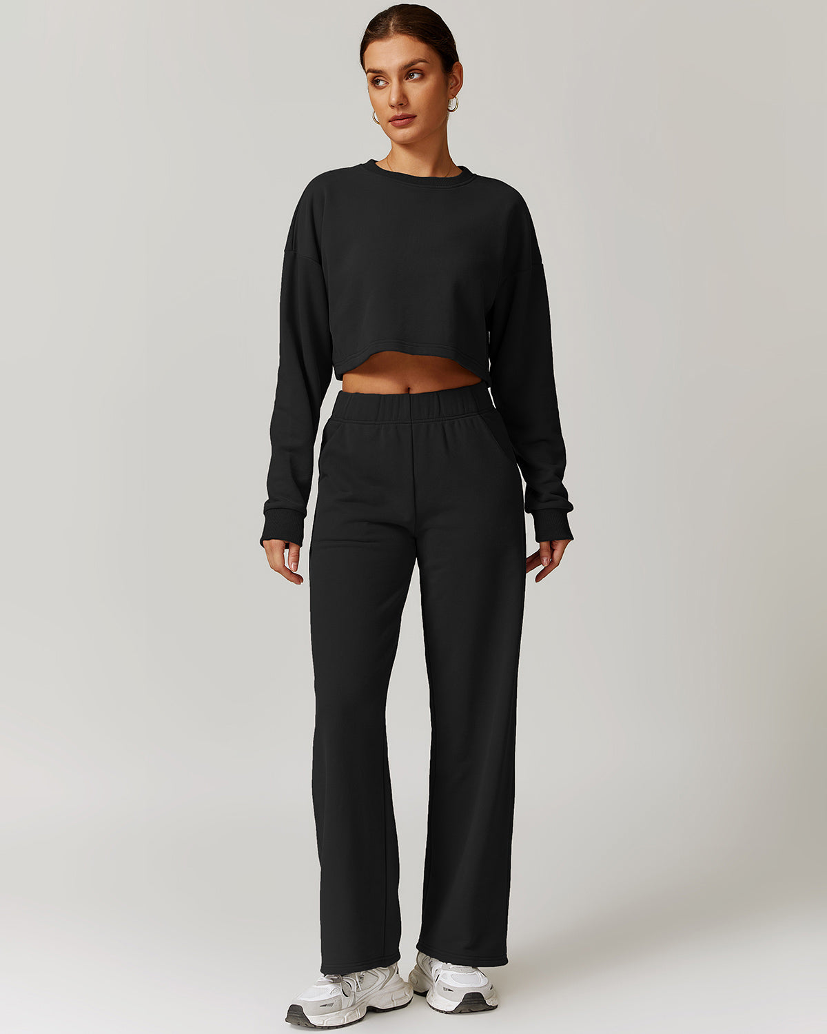 Brynn Crop Sweatshirt - Black