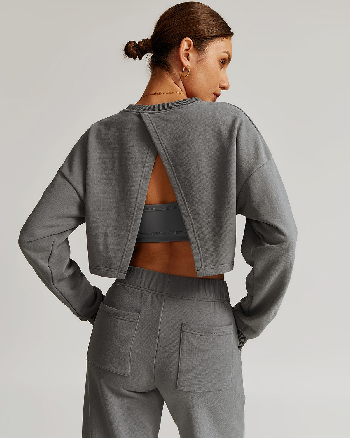 Brynn Crop Sweatshirt - Grey