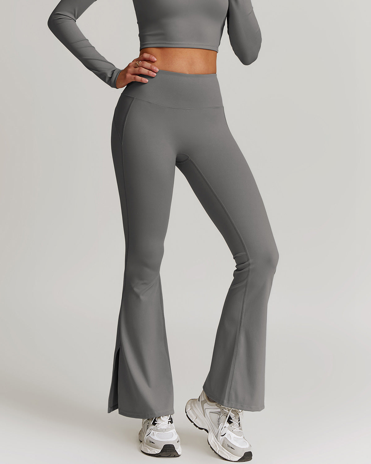 Brynn Flare Leggings - Grey