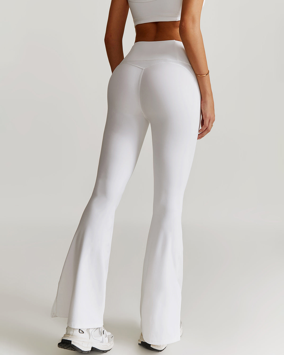 Brynn Flare Leggings - White