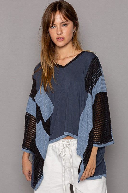 POL High-Low Contrast V-Neck Top