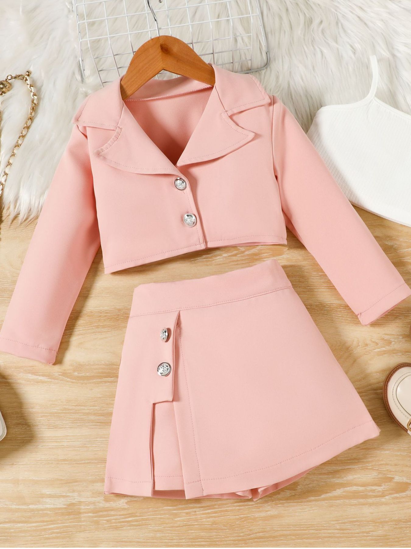 d3d4e4f2-92ae-4c56-8d6e-34a8606676a2-Max