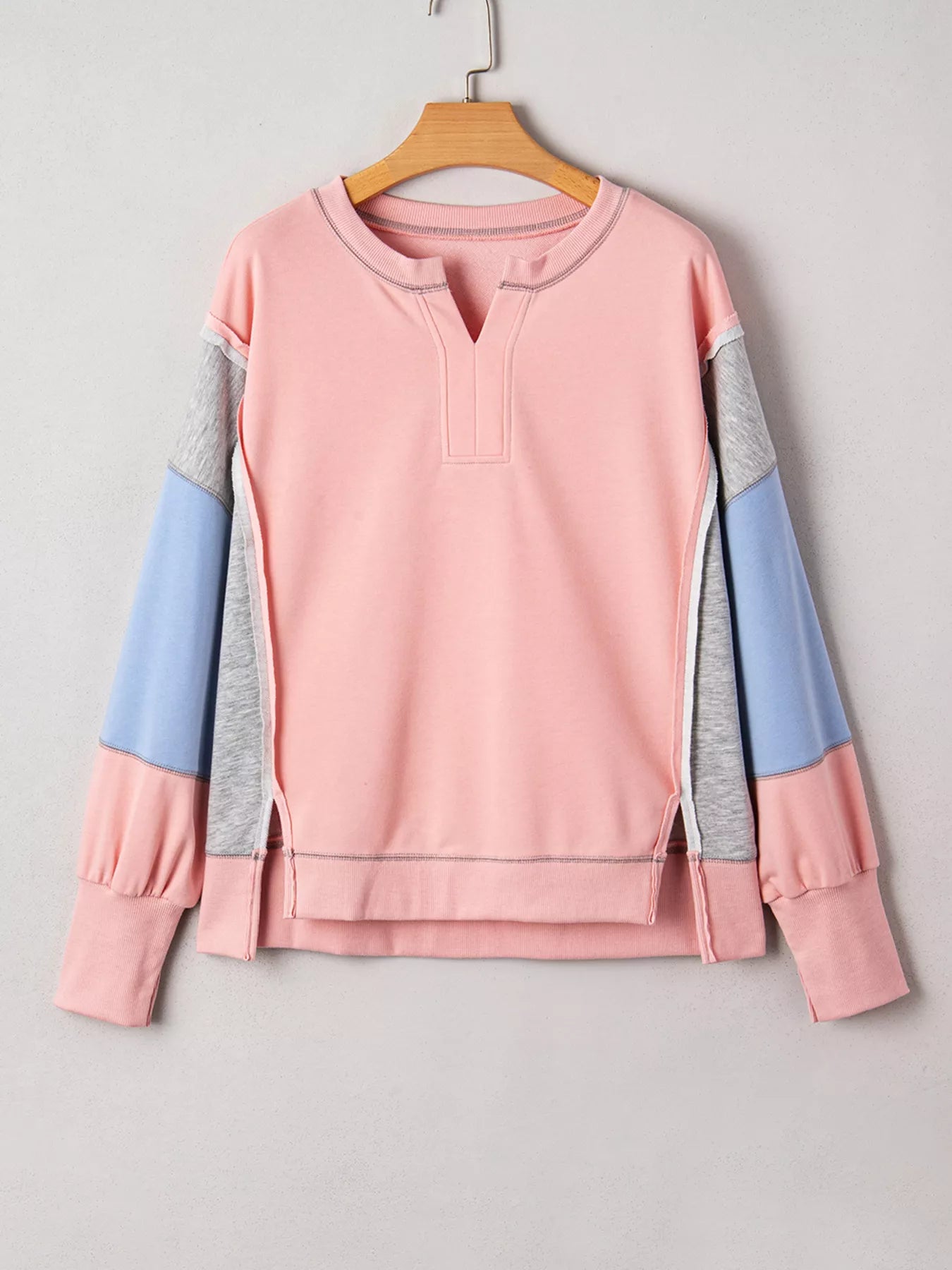 Exposed Seam Color Block Patchwork Slit Cuffs Oversize Sweatshirt Exposed Seam Color Block Patchwork Slit Cuffs Oversize Sweatshirt