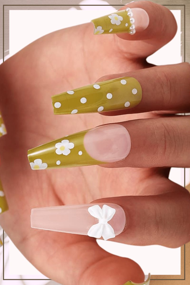 Press On Nails Green French Glossy Flower Coffin Polka Dot Nail Kit