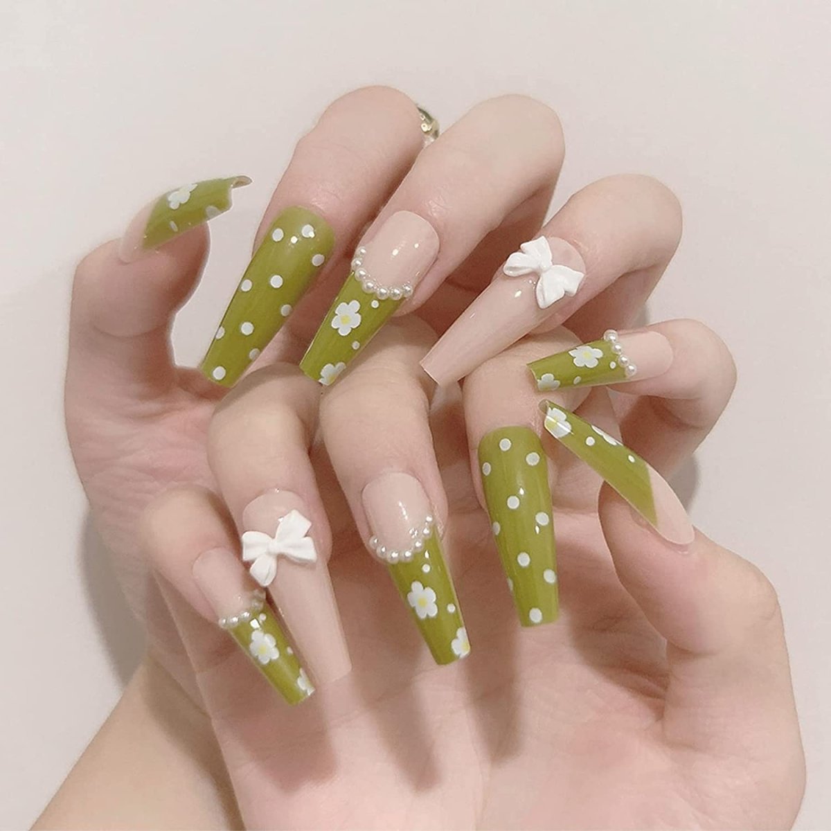 Press On Nails Green French Glossy Flower Coffin Polka Dot Nail Kit