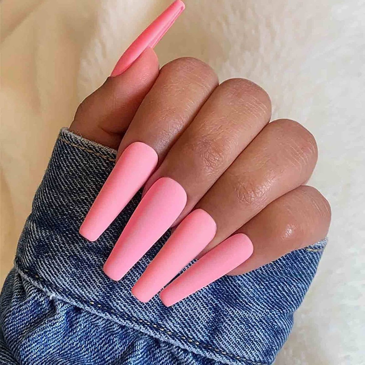 Press On Nails Pink Matte Coffin Nail Kit