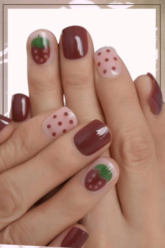 Press On Nails Red Glossy Round Strawberry Nail Kit