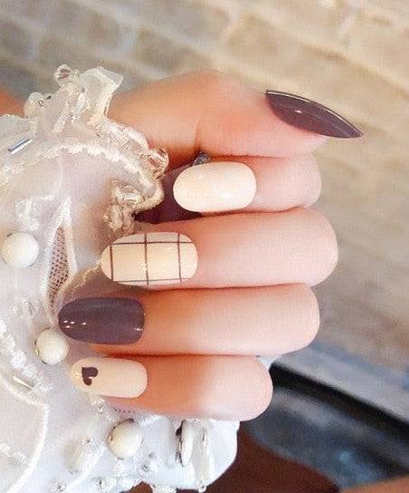 Press On Nails White And Violet Glossy Oval Heart Nail Kit