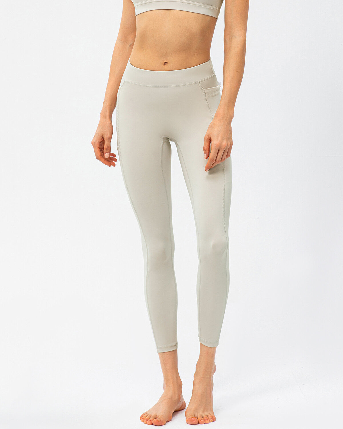 React Ariana Seamless Pocket Leggings - Beige