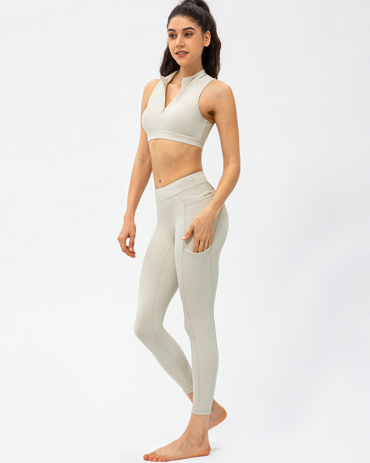 React Ariana Seamless Pocket Leggings - Beige