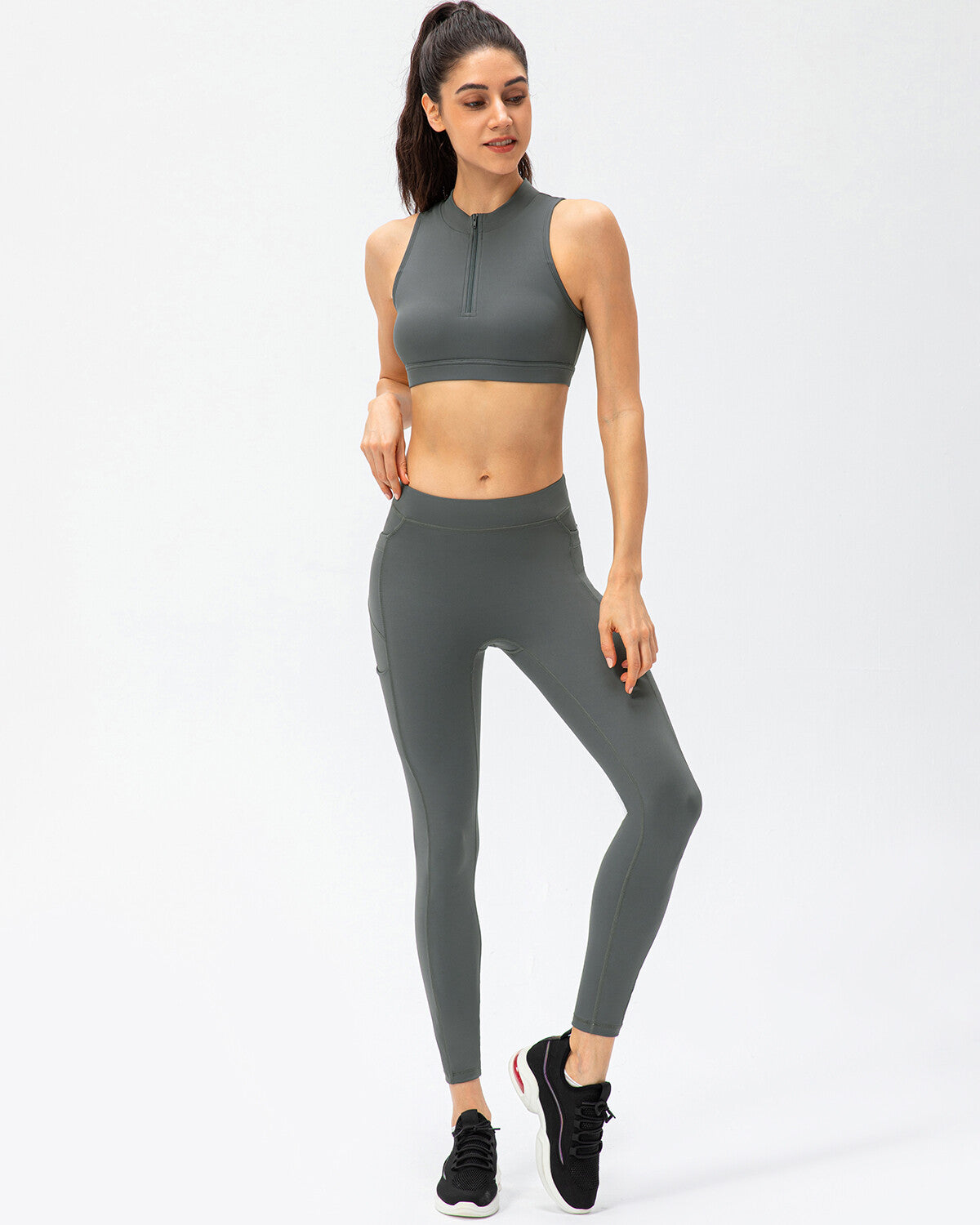 React Ariana Sports Bra - Grey