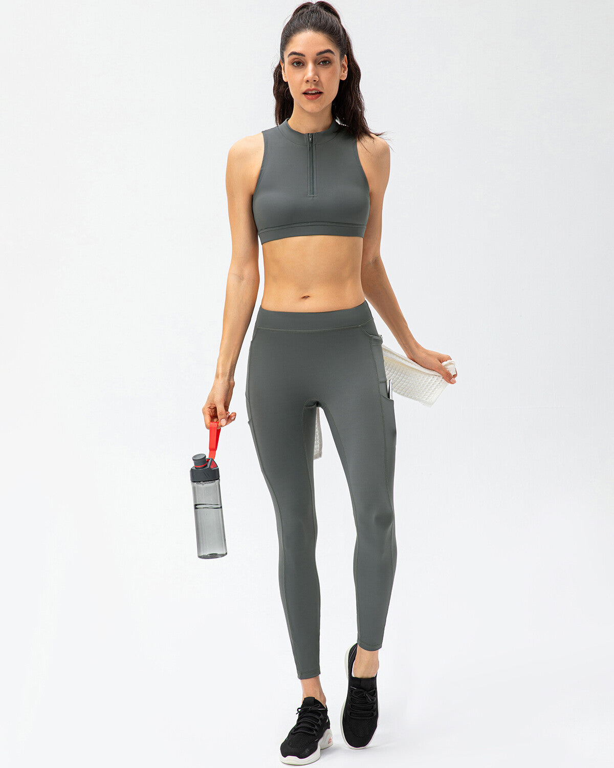 React Ariana Sports Bra - Grey