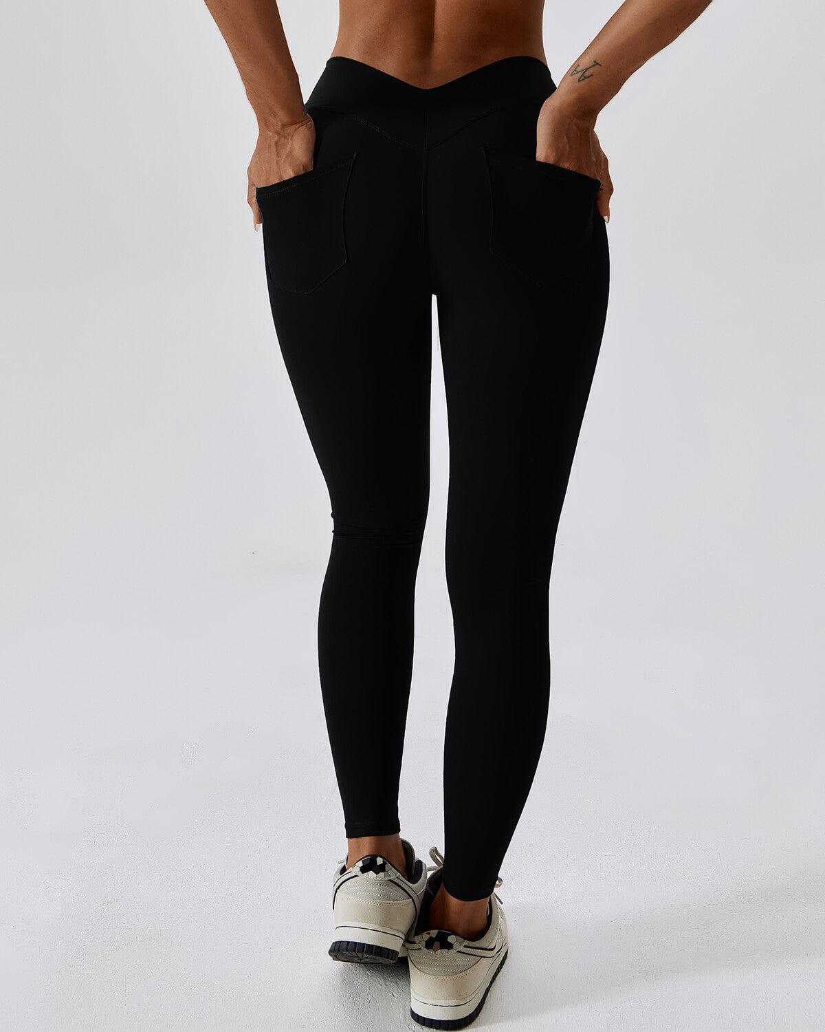 Bethany Seamless Pocket Leggings - Black