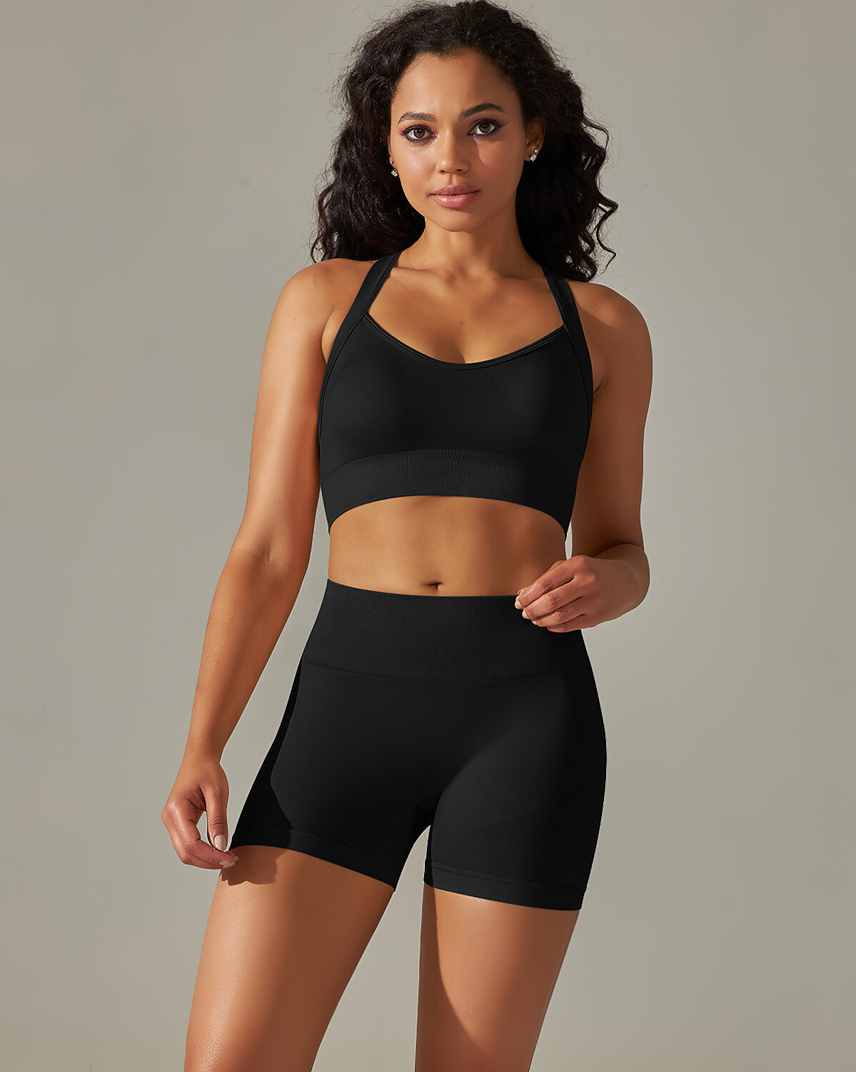 Cleo Crossback Sports Bra - Black