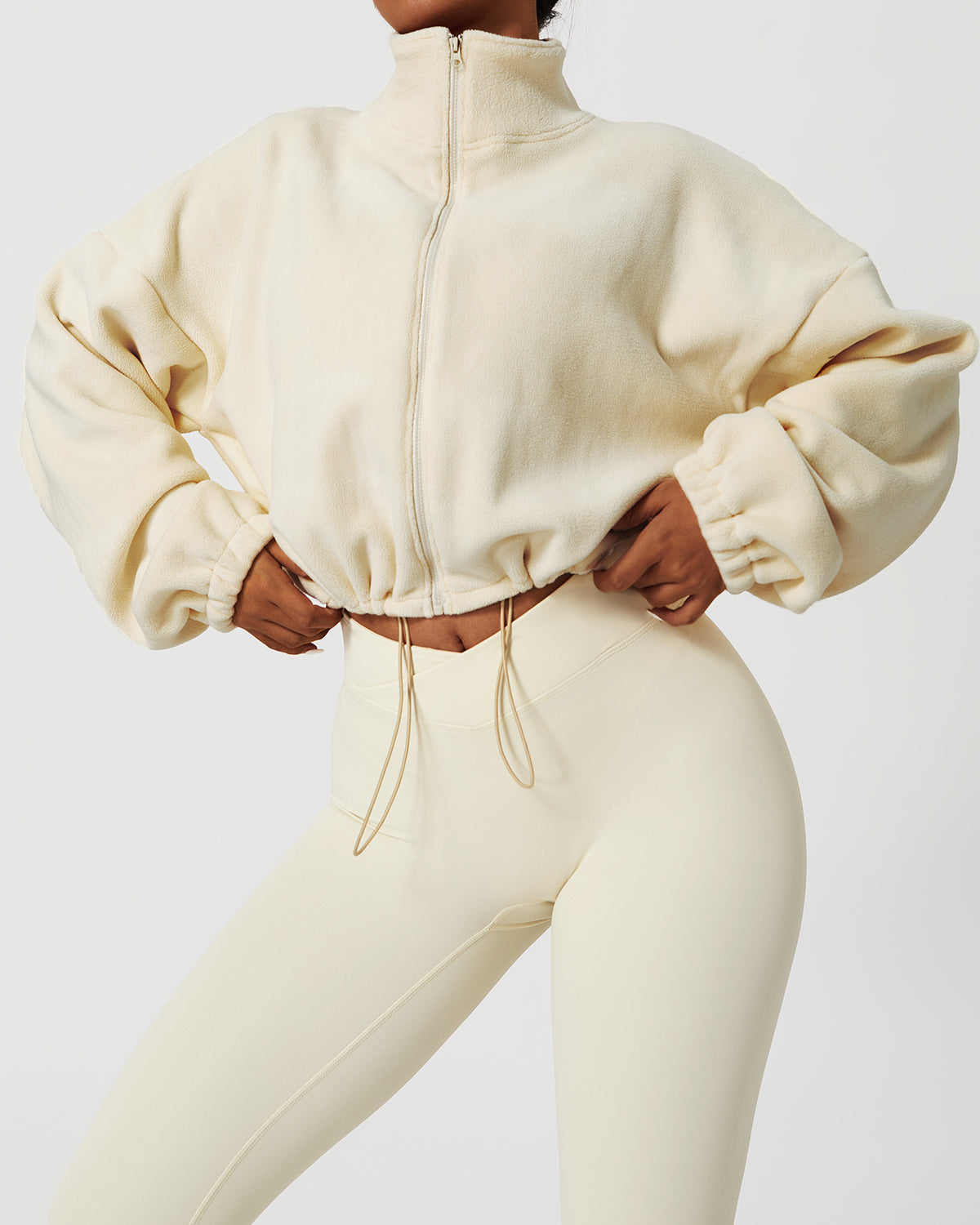 React Ellie Crop Pullover - Cream