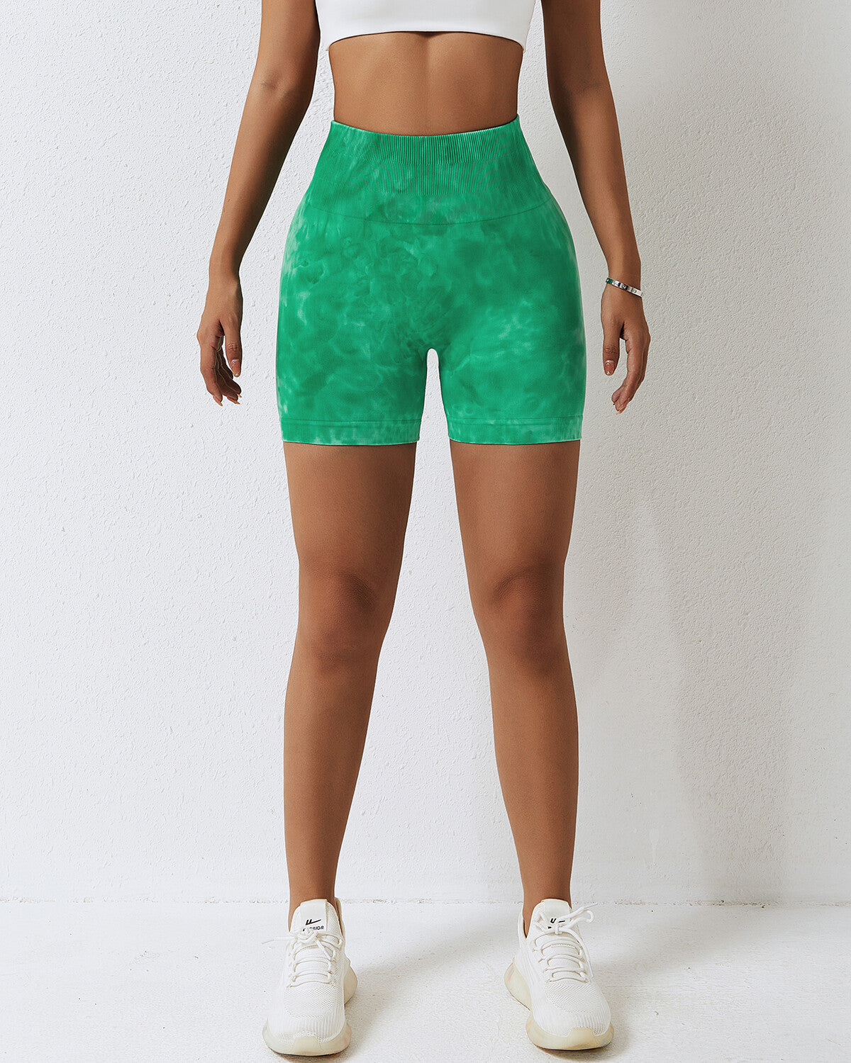 Leslie Seamless Scrunch Shorts - Green