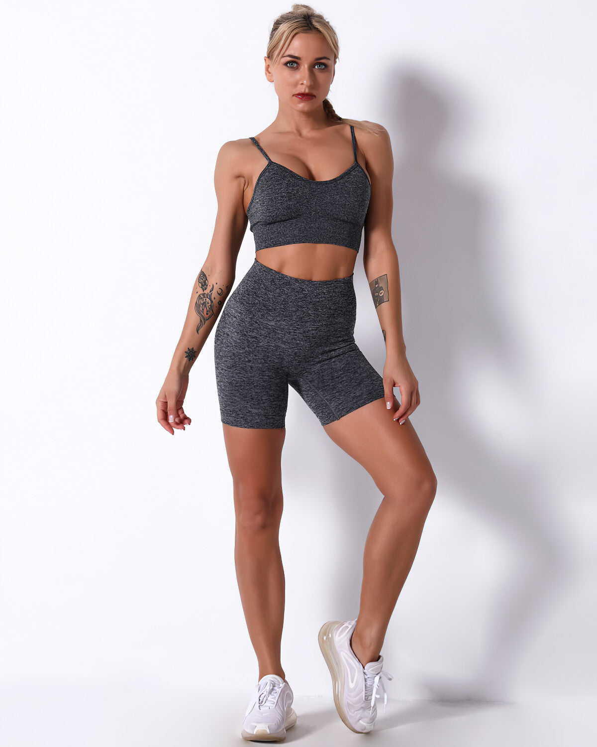 Mikaela Sports Bra - Grey