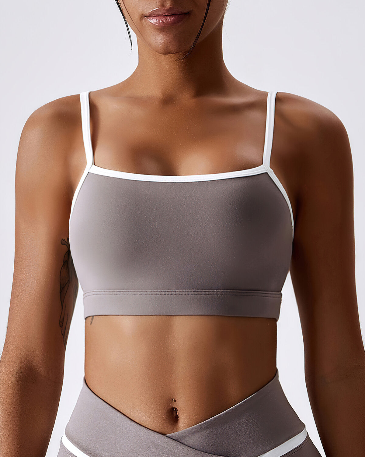 React Lisa Sports Bra - Grey