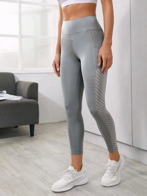 React Mesh Pocket Legging - Grey