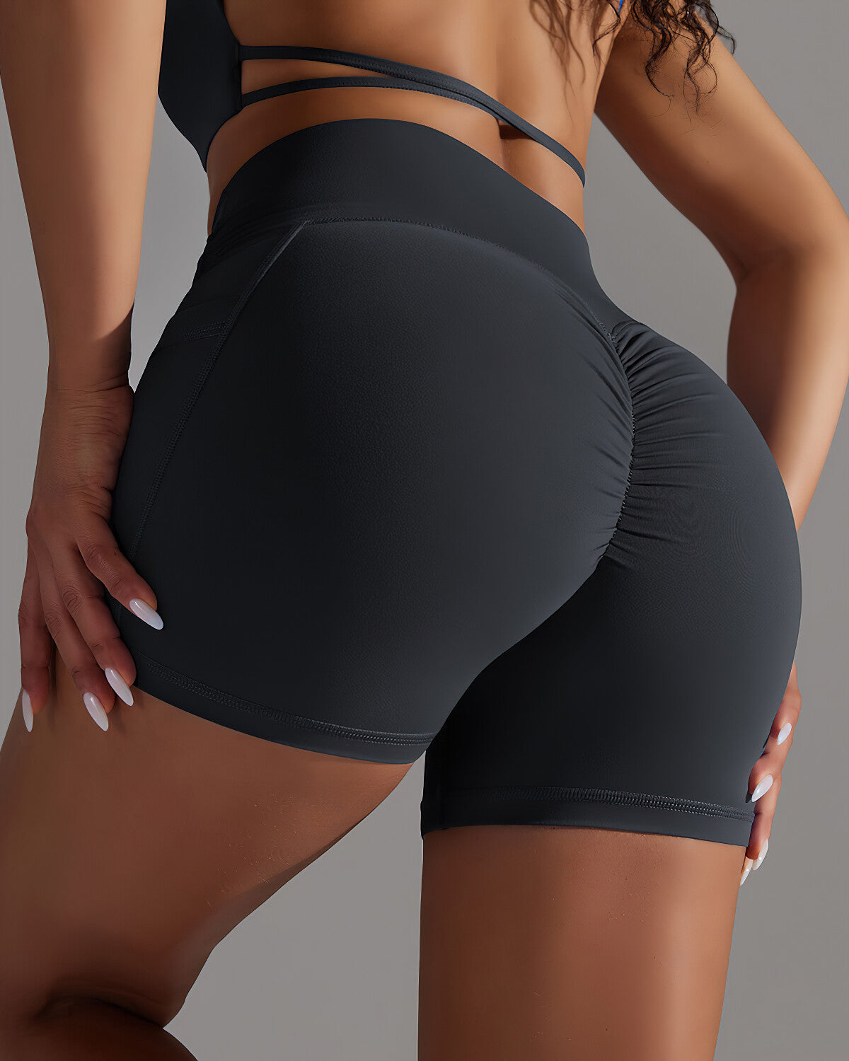 Selene Seamless Pocket Shorts - Black