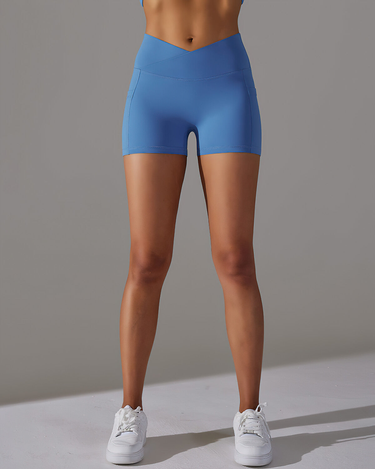 Selene Seamless Pocket Shorts - Blue