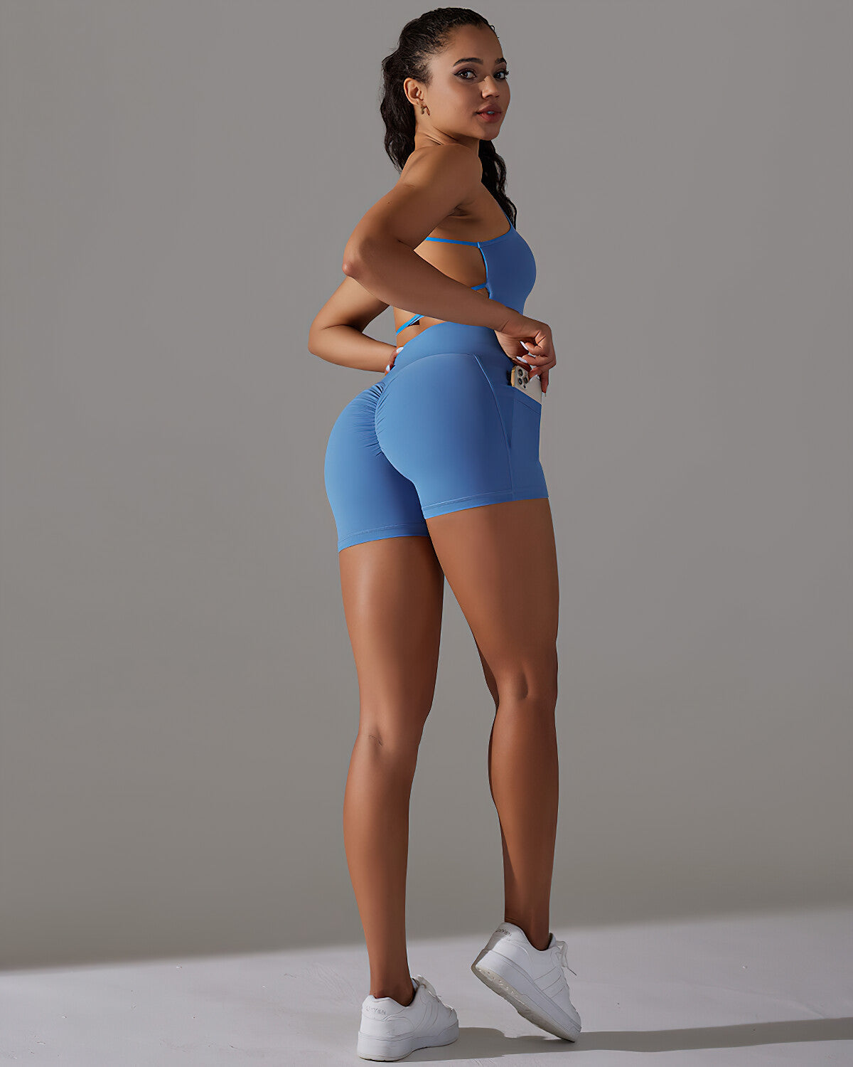 Selene Seamless Pocket Shorts - Blue