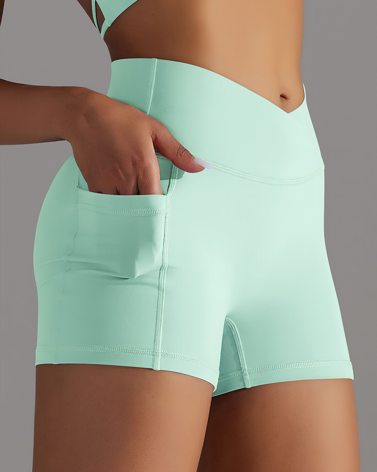 Selene Seamless Pocket Shorts - Green