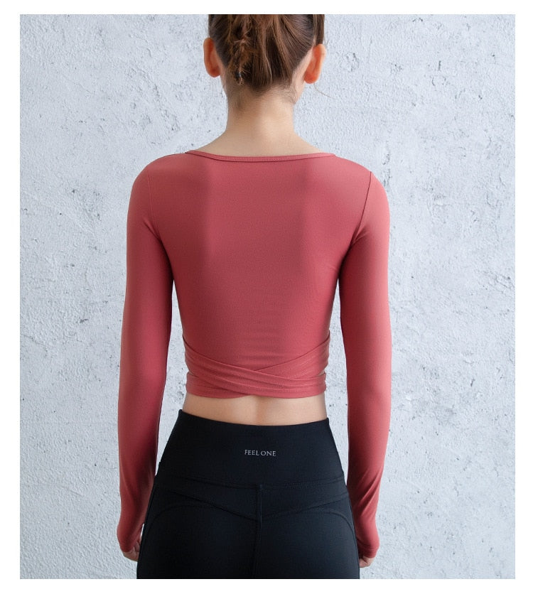 React LUXE Crossed Sports Crop - Red