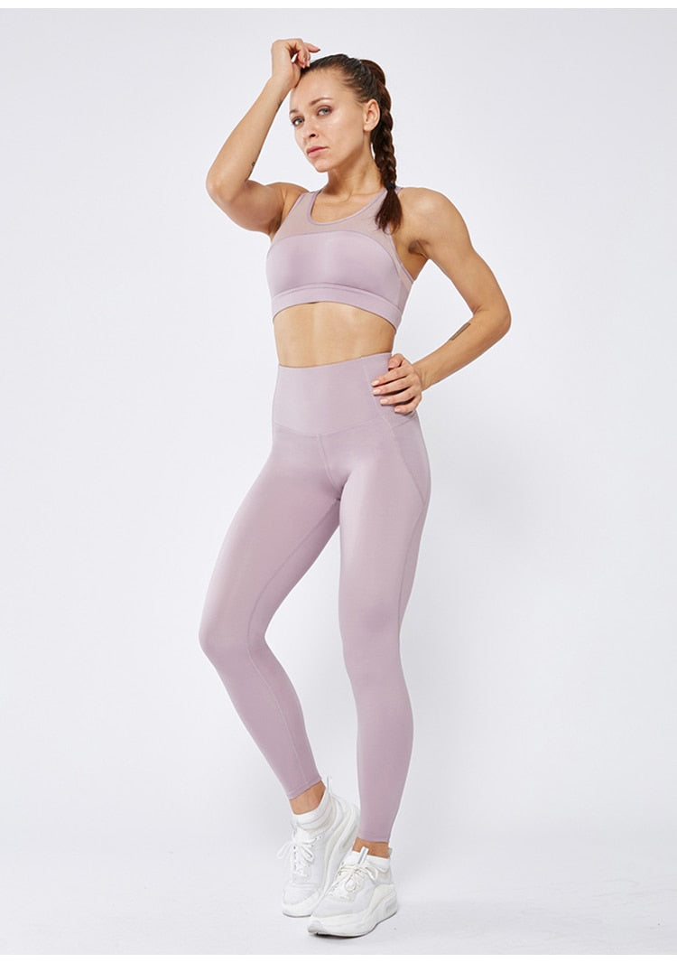 React LUXE Mesh Sports Bra - Soft Pink