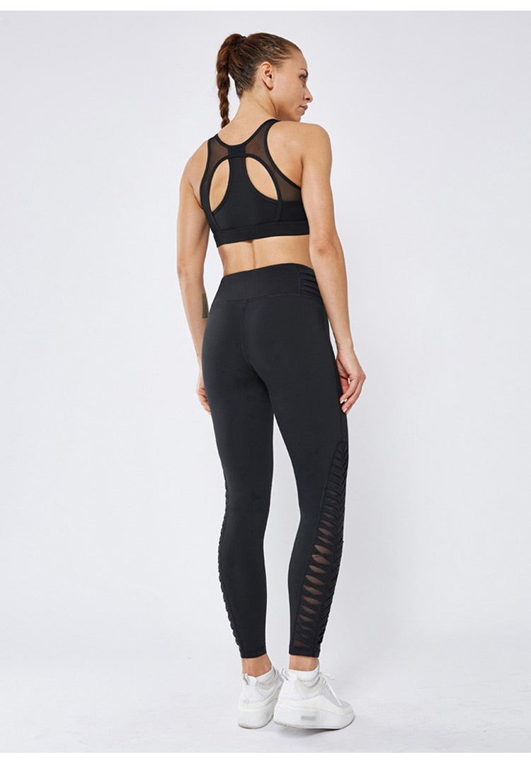 React LUXE Mesh Sports Bra - Black