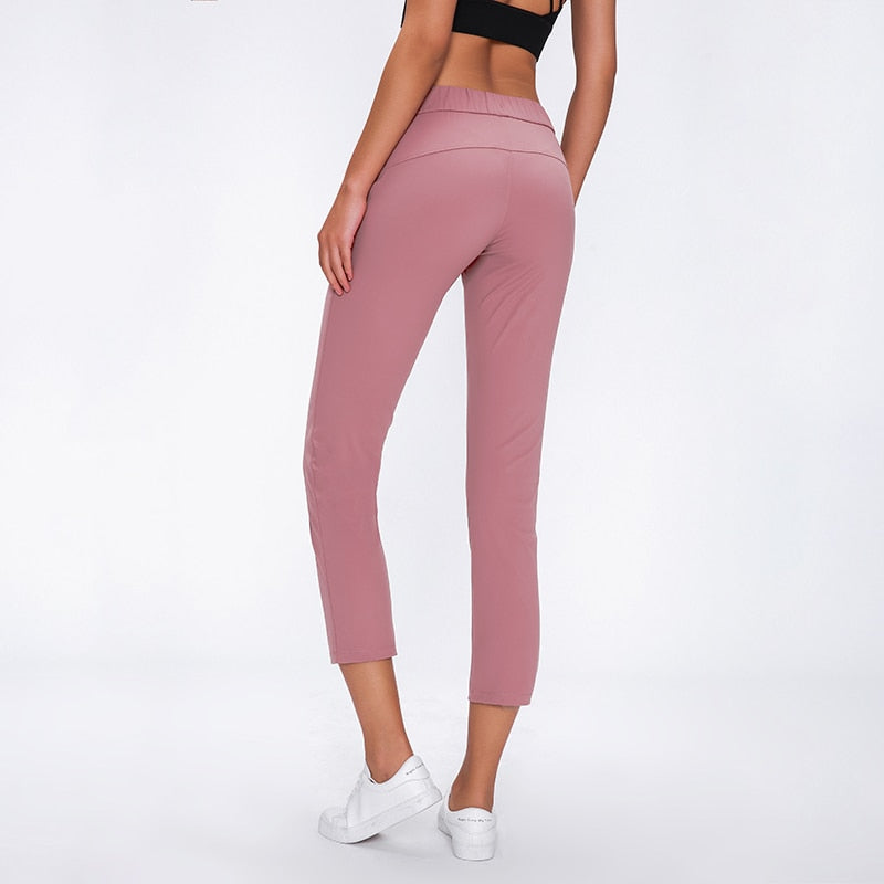 React PREMIUM Cropped 3/4 Sports Jogger - Pink