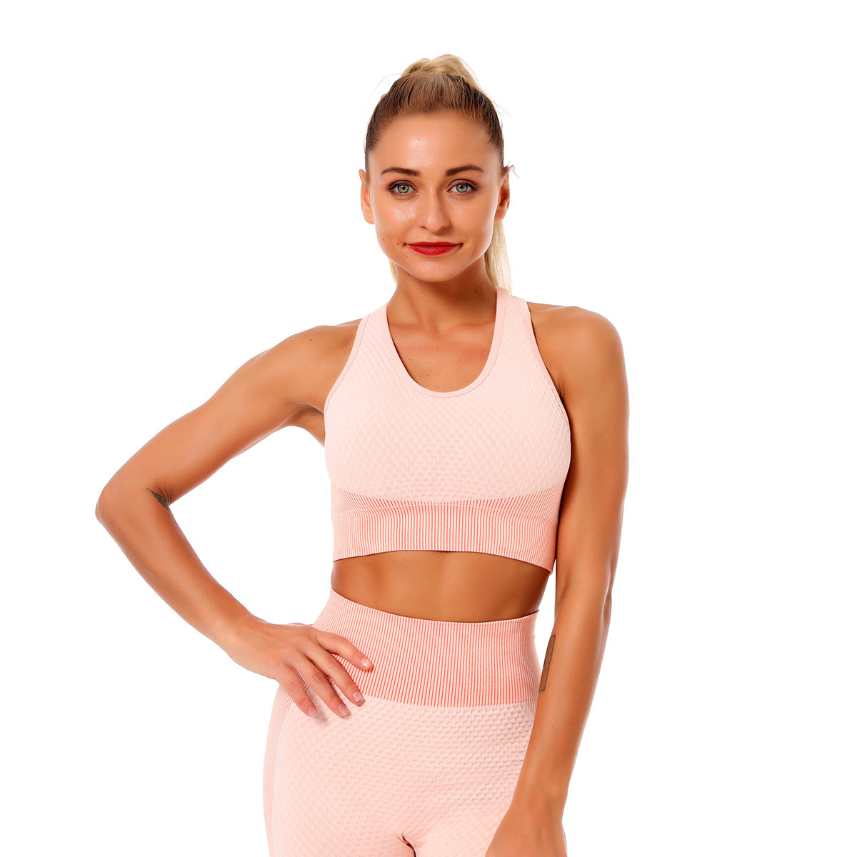 React MOMENTUM Sports Crop - Peaches and Cream