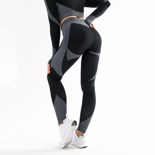 React ENERGY Full Length Legging - Black