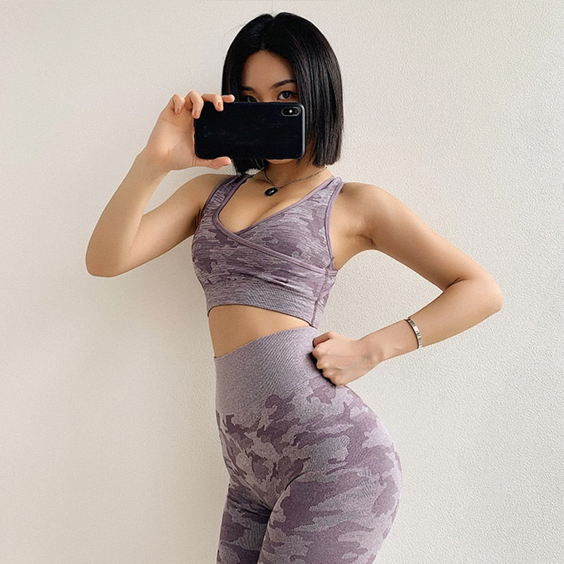 REACT Seamless CAMO Sports Bra - Grey Purple